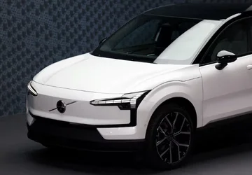 Rrezik që t’ju digjen bateritë, Volvo do të zëvendësojë 40 mijë SUV-at elektrik që i ka shitur