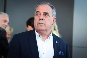 Hashim Thaçi me shokë janë palca kurrizore e shtetit të Kosovës