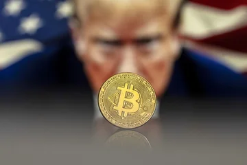 A duhet fajësuar Donald Trump për rënien e Bitcoin?