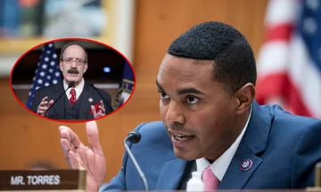 Kongresisti Torres për Eliot Engel: Ishte hero, pati rol kyç në mbrojtjen e shqiptarëve nga gjenocidi i Millosheviqit